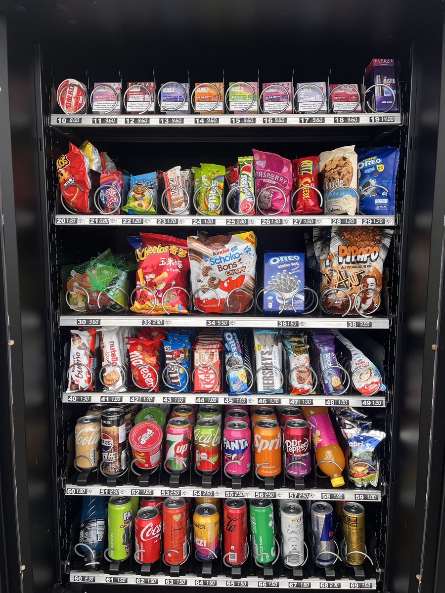 Gefüllter SnackStation-Automat in Trappenkamp
