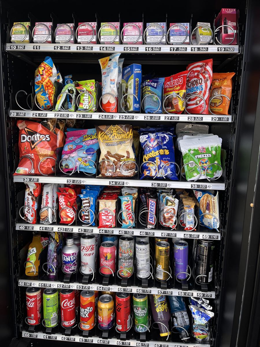 Gefüllter SnackStation-Automat in Wahlstedt